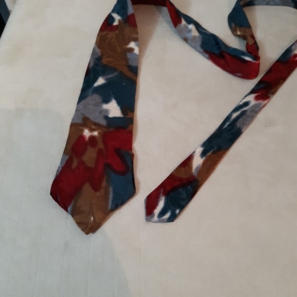 Hardy Amies Silk Tie - Picture 9 of 9